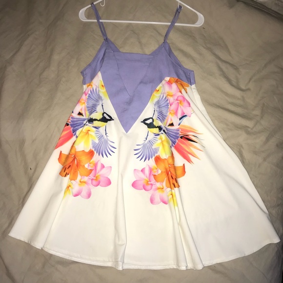 LF Sundress only worn once - Picture 2 of 2